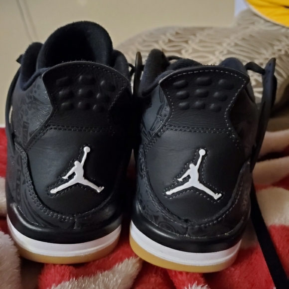 Jordan retro 4s Laser Black - Picture 2 of 3